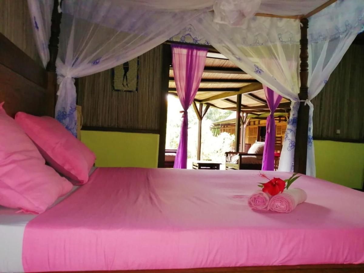 Chambres D'Hotes Villa Les Orchidees Chez Ago Ile Sainte-Marie Экстерьер фото